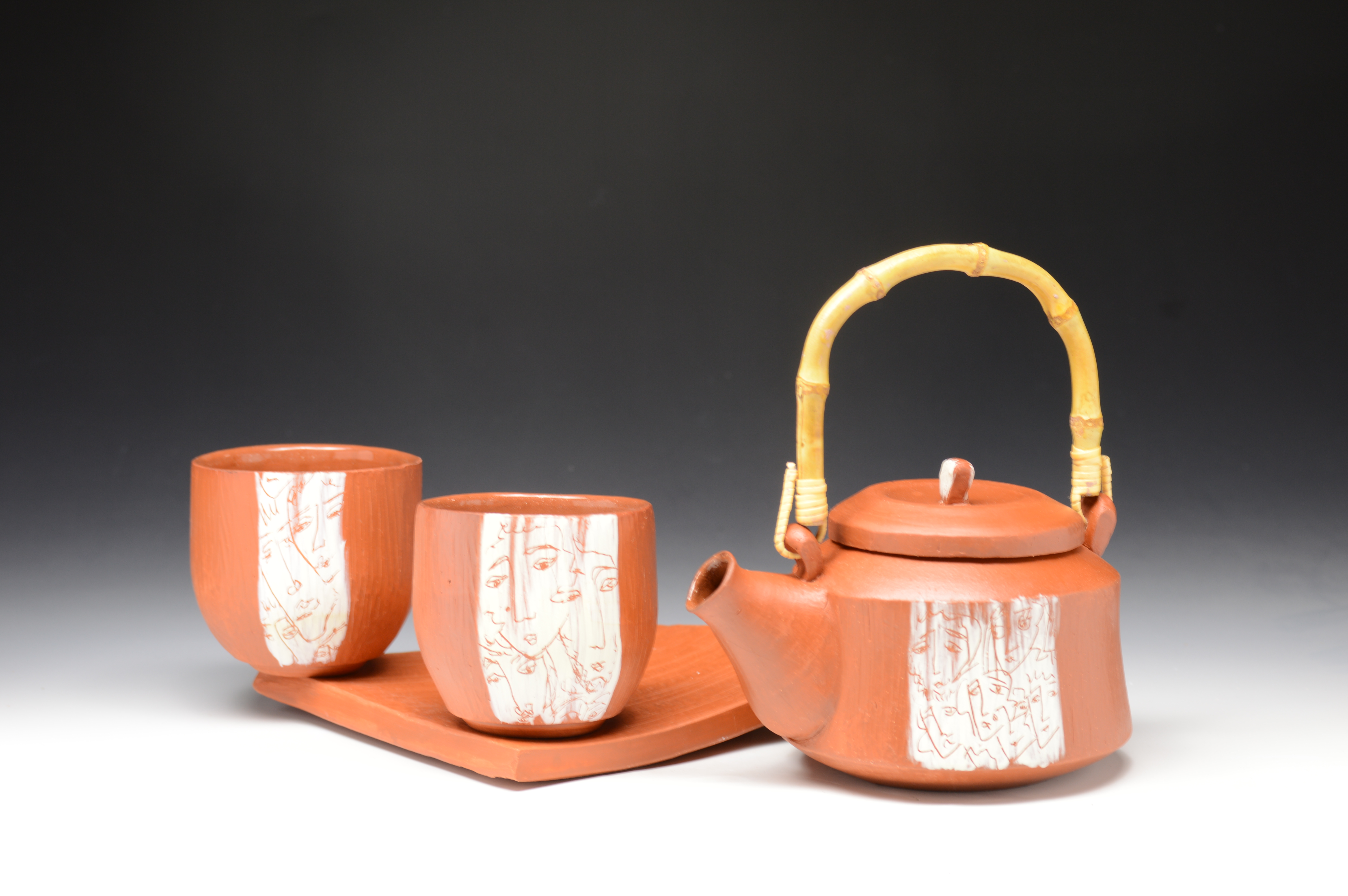 ibond_Tea set